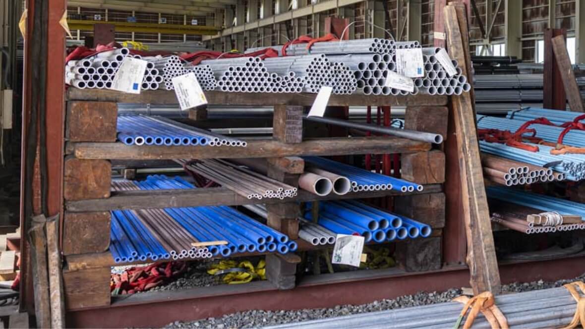 大興運輸倉庫 屋外ヤード