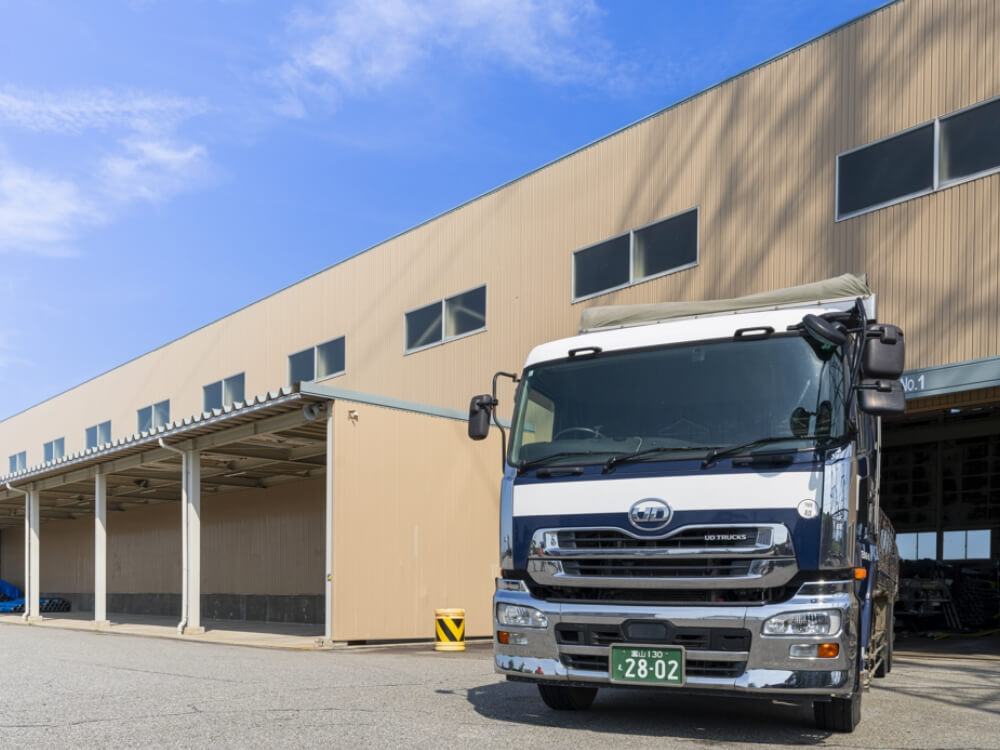 保管から輸送までワンストップで対応可能